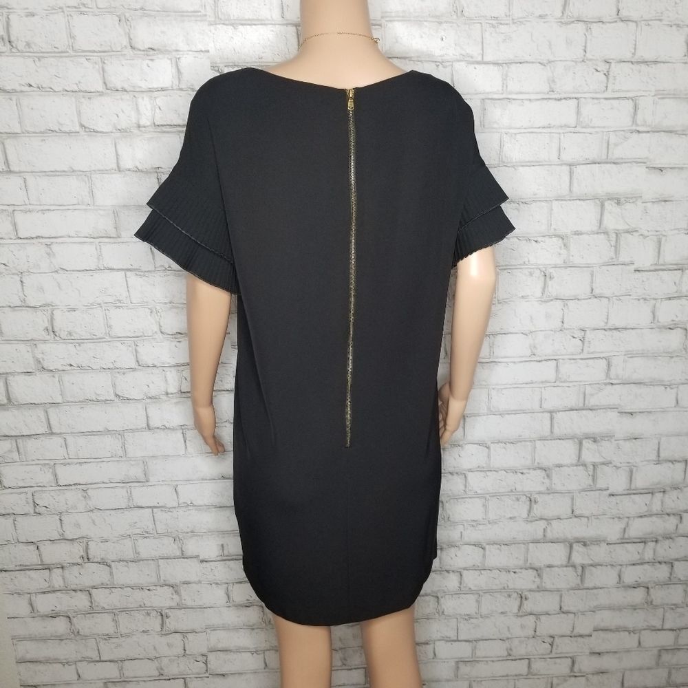 🆕️💥 DKNY Black ruffle sleeves Dress - Picture 6 of 7